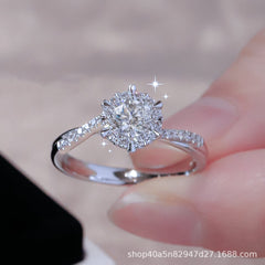 Light Luxury Twisted Arm Four-Claw Ring