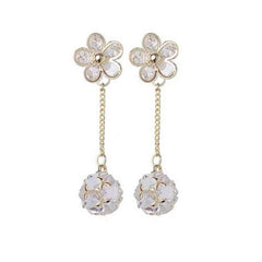 Simple Versatile Flower Stud Earrings