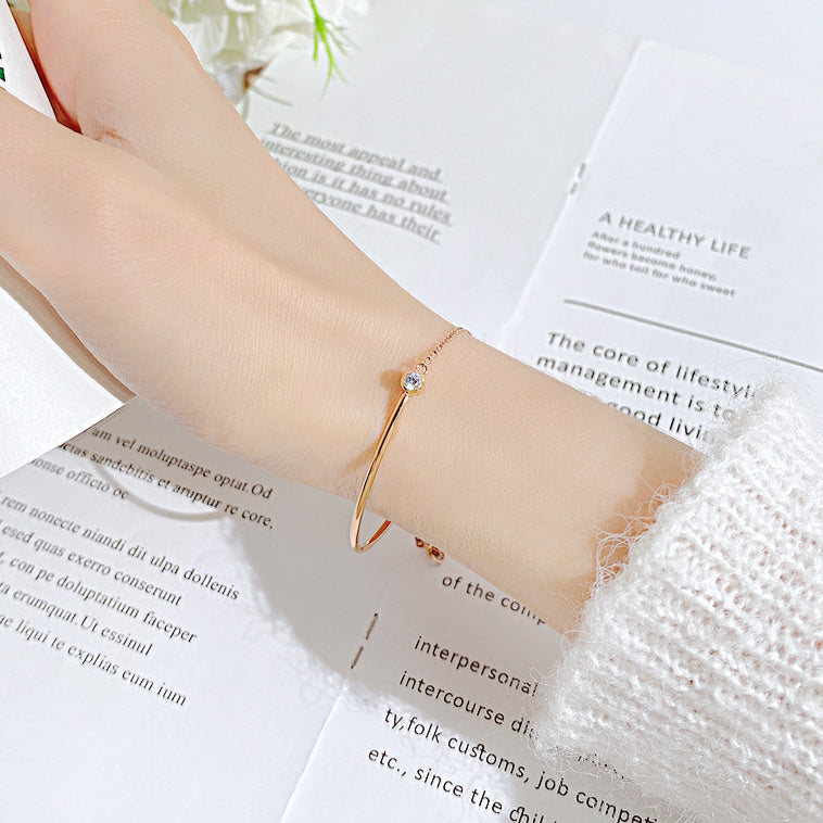 Simple light luxury zircon bracelet