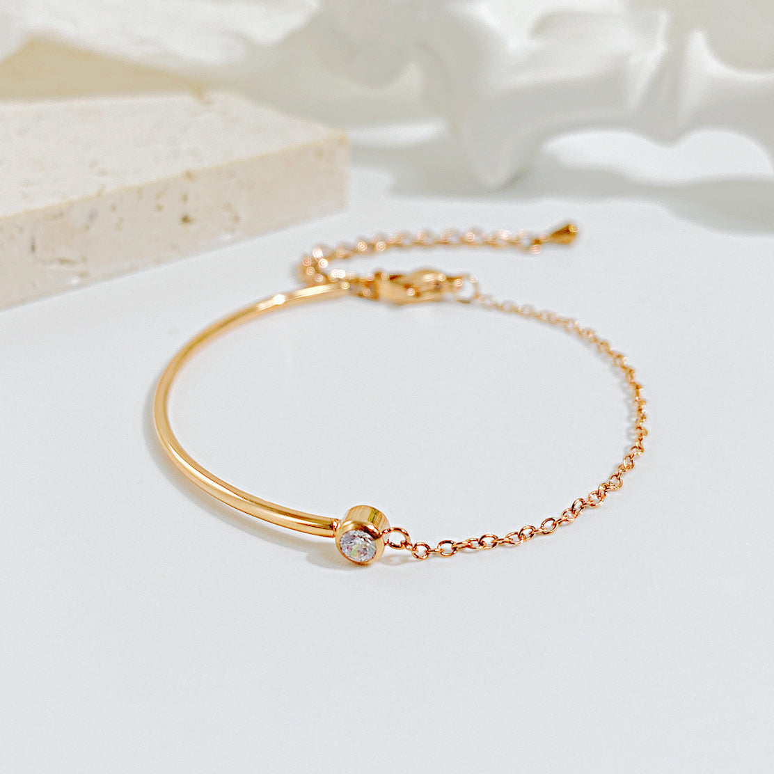 Simple light luxury zircon bracelet