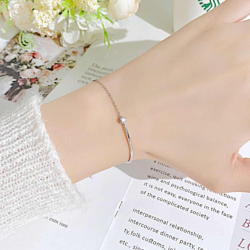 Simple light luxury zircon bracelet