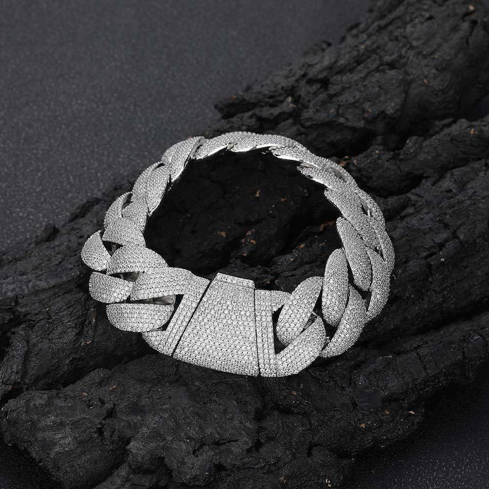 Trendy Personalized Diamond-Encrusted Men’s Bracelet