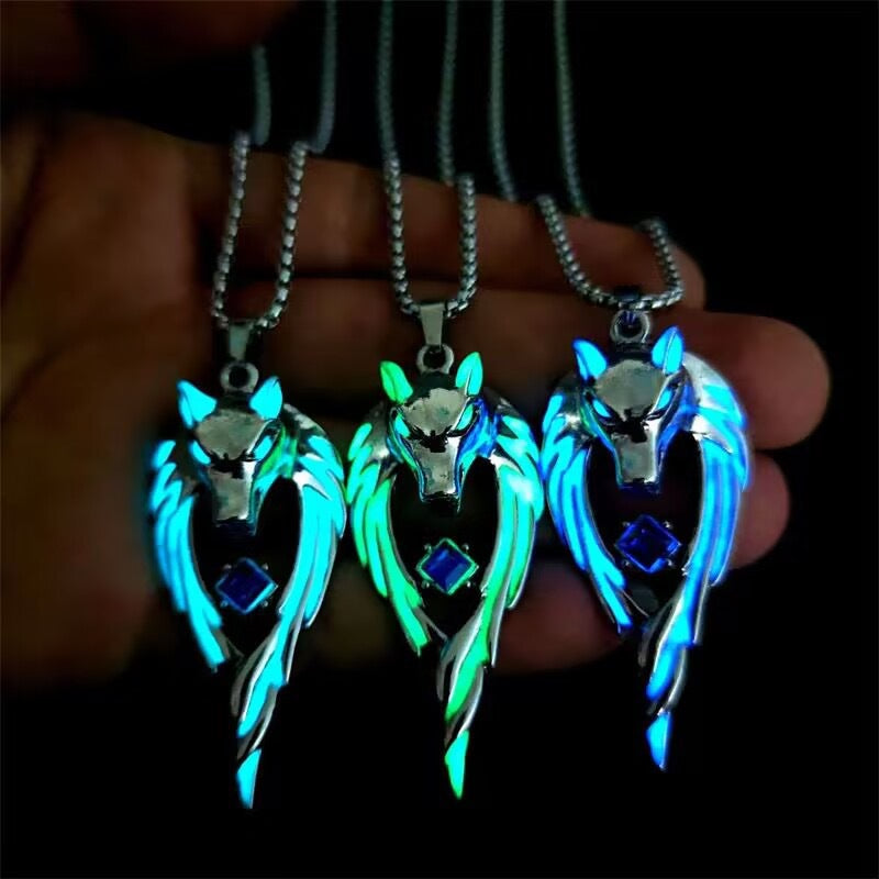 Street domineering wolf king luminous necklace