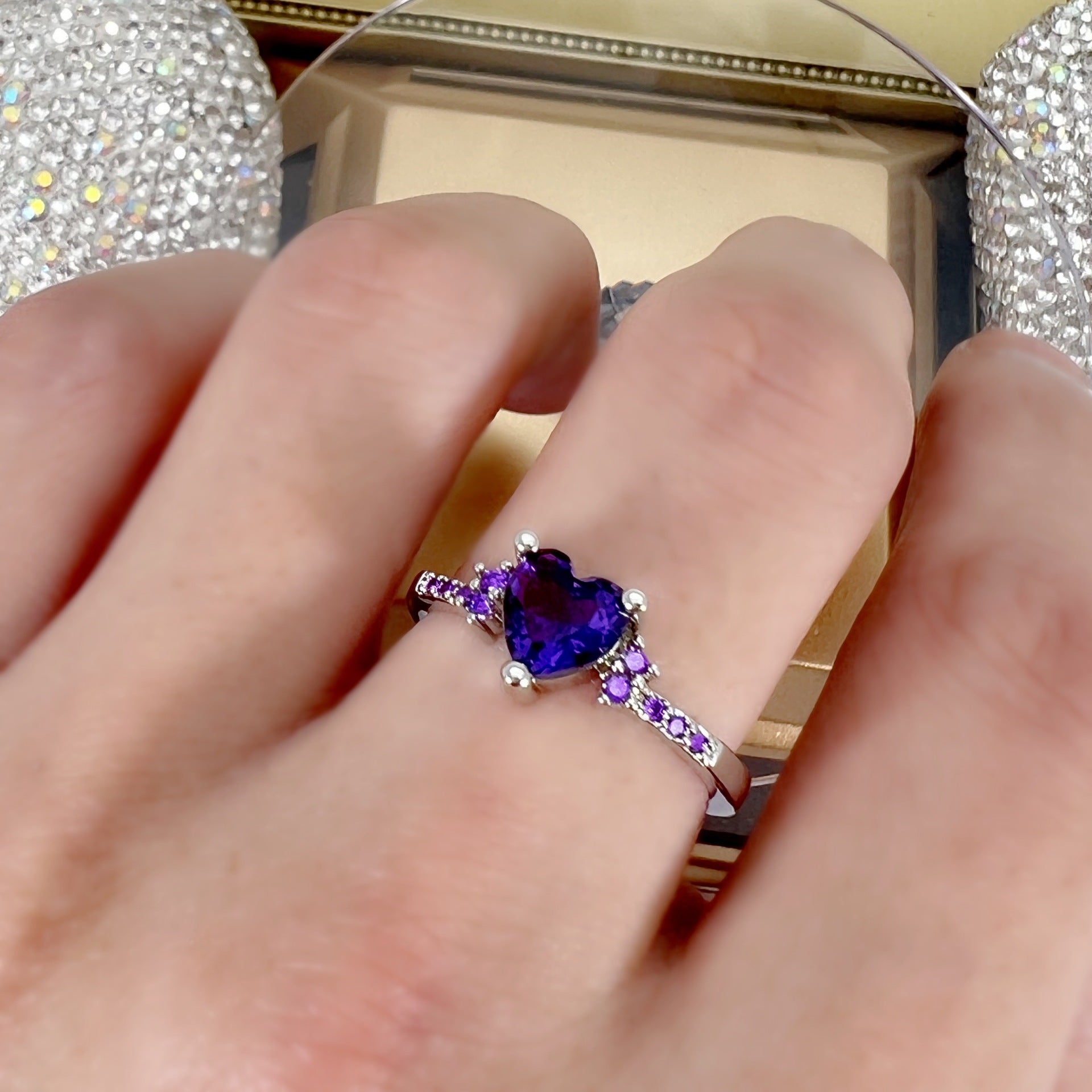 Natural amethyst heart ring