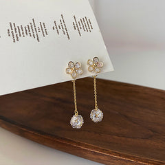 Simple Versatile Flower Stud Earrings