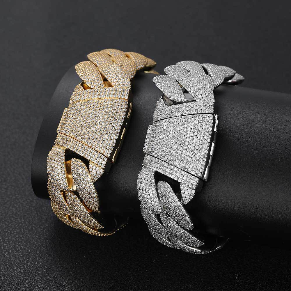 Trendy personalized diamond-encrusted men's bracelet