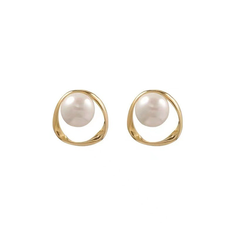 Pearl Hollow Stud Earrings