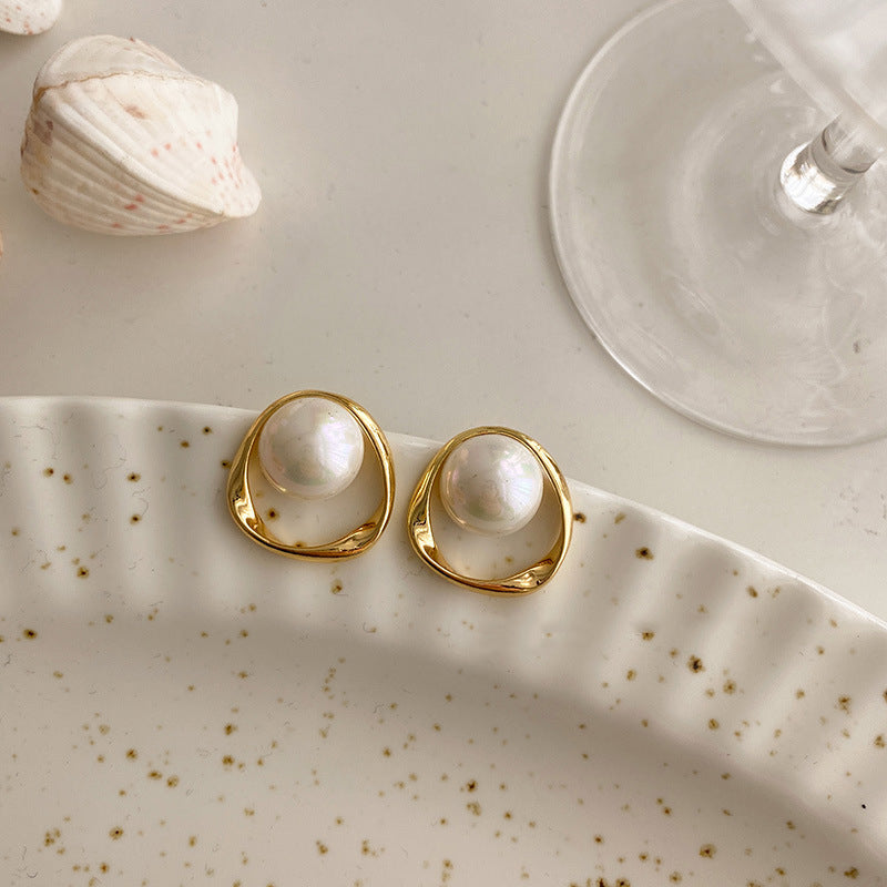 Pearl Hollow Stud Earrings